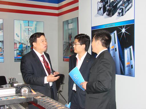 洽談業(yè)務(wù)